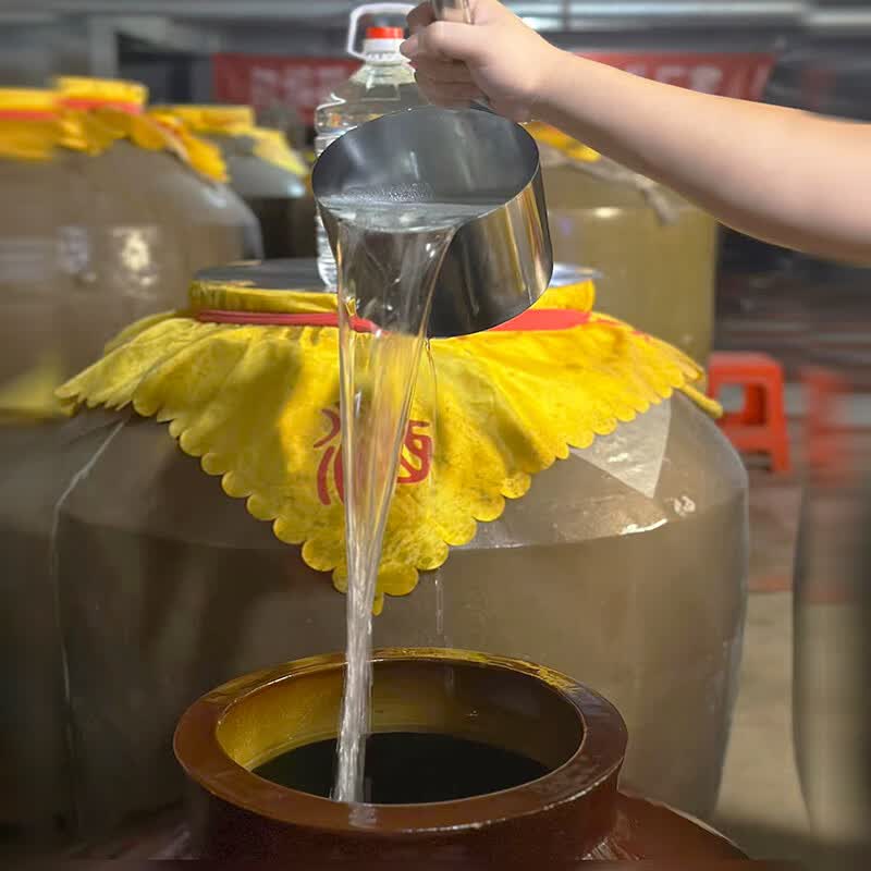 汉安宜宾白酒纯粮食酒水五粮浓香型白酒42度52度10斤桶装散酒泡酒专用 42度 5L 1桶 3年【五粮浓香型】