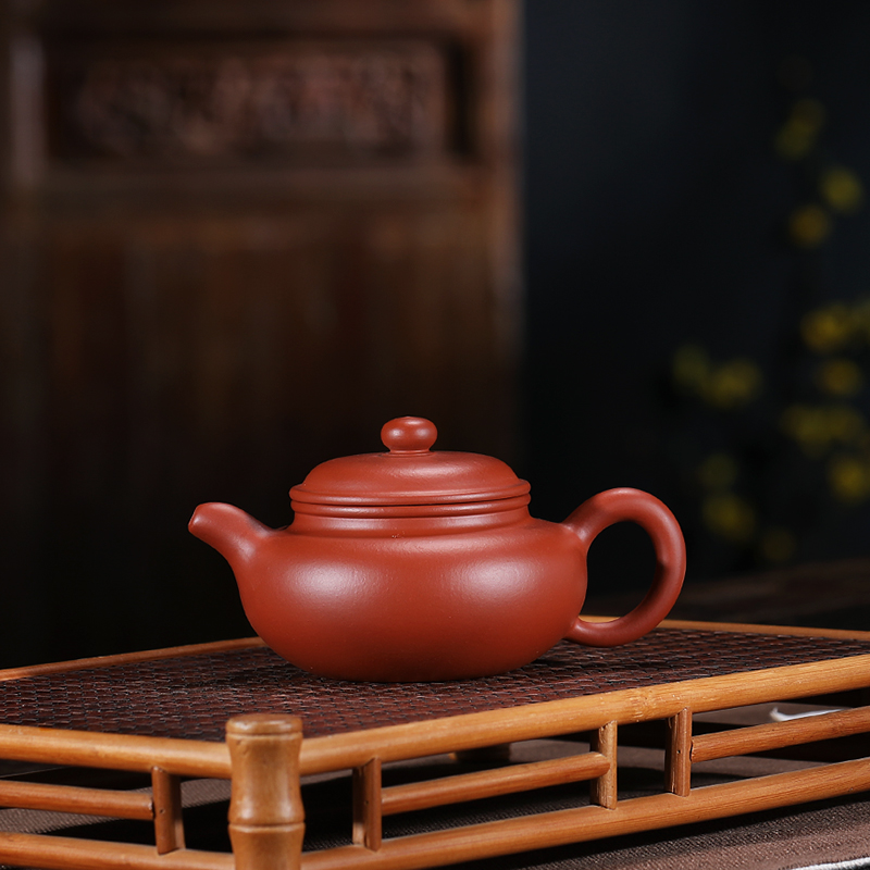 宜兴紫砂壶 纯手工 【工艺美术师 】吴俊 原矿朱泥《仿古》约200cc