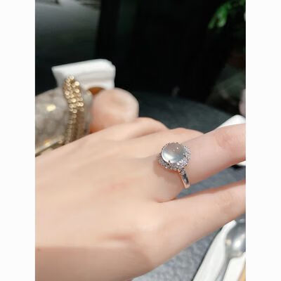 玖维娅高端轻奢珠宝戒指女白冰种戒面裸石玻璃种蛋面白冰缅甸翡翠戒指 翡翠戒指女白冰种戒面裸石玻璃