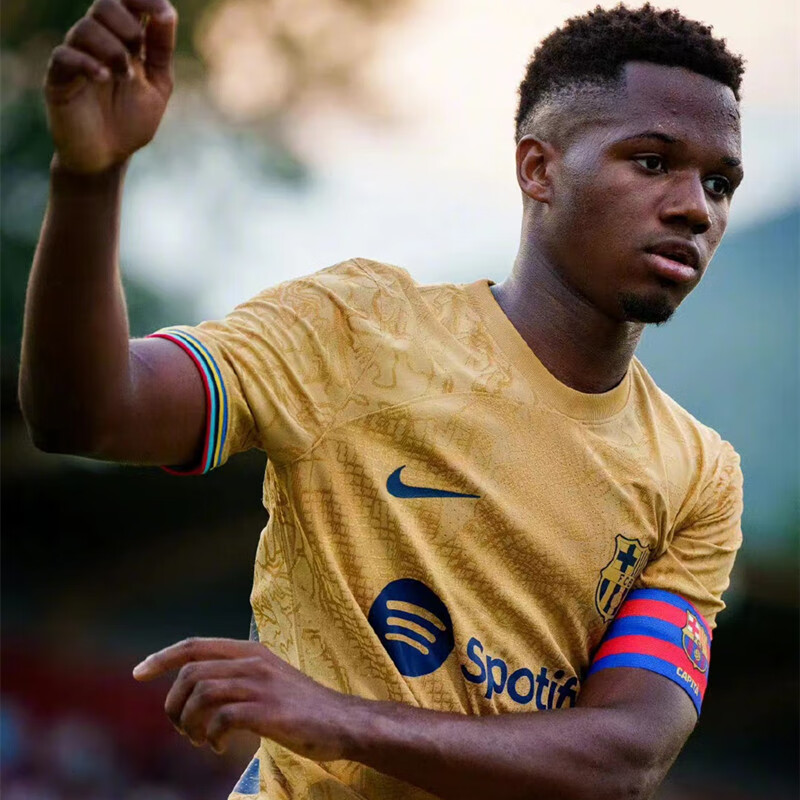 阔将巴塞罗那2223新款巴萨客场16号德佩里球衣加维球员版足球服男