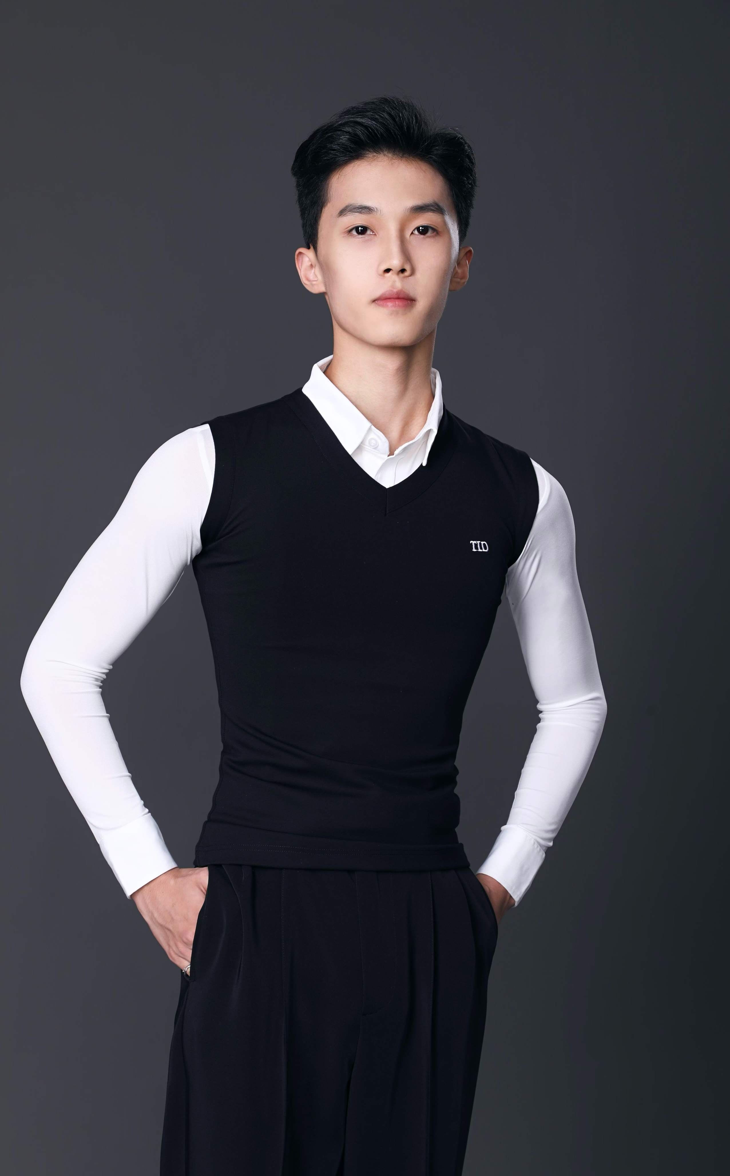 贺杨喻摩登舞马甲男士国标舞摩登拉丁舞服男士上衣坎肩弹力马甲专业