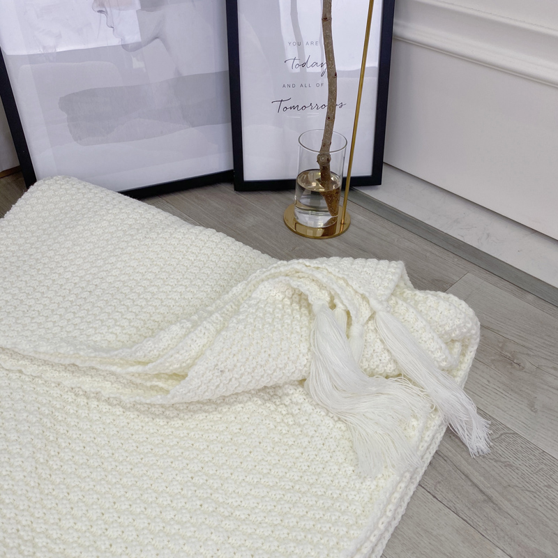 凤倪ins风北欧办公室午睡沙发毯空调毯针织小毯子披肩盖毯毛毯床尾毯 白色 专用洗护袋 130cmx170cm