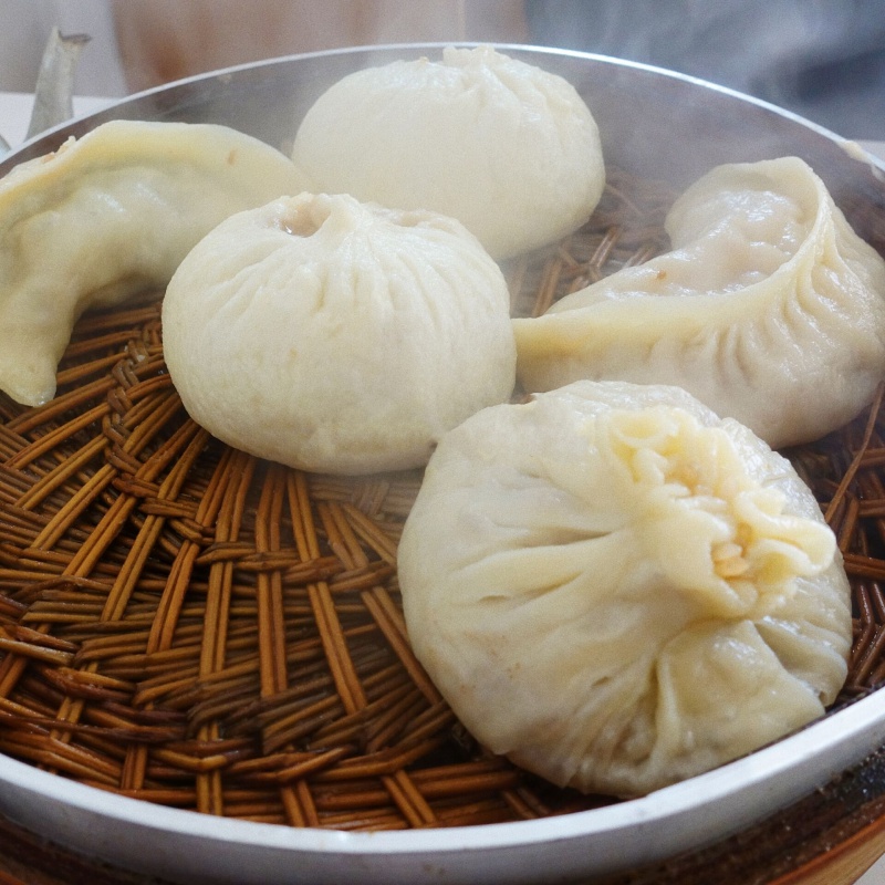 虎钢馋扬州包子高邮酒楼手工现做包子笋肉包青菜包三丁包烧麦蒸 烧麦
