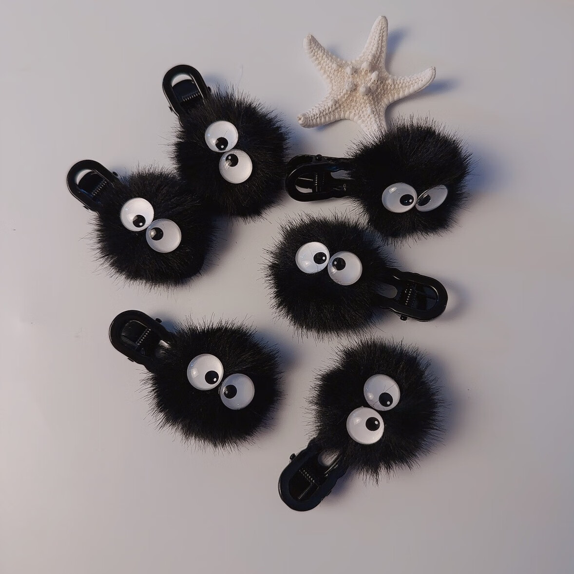 小黑煤球毛绒发夹碎发侧边发夹儿童搞怪立体头饰鸭嘴夹 黑煤球一个