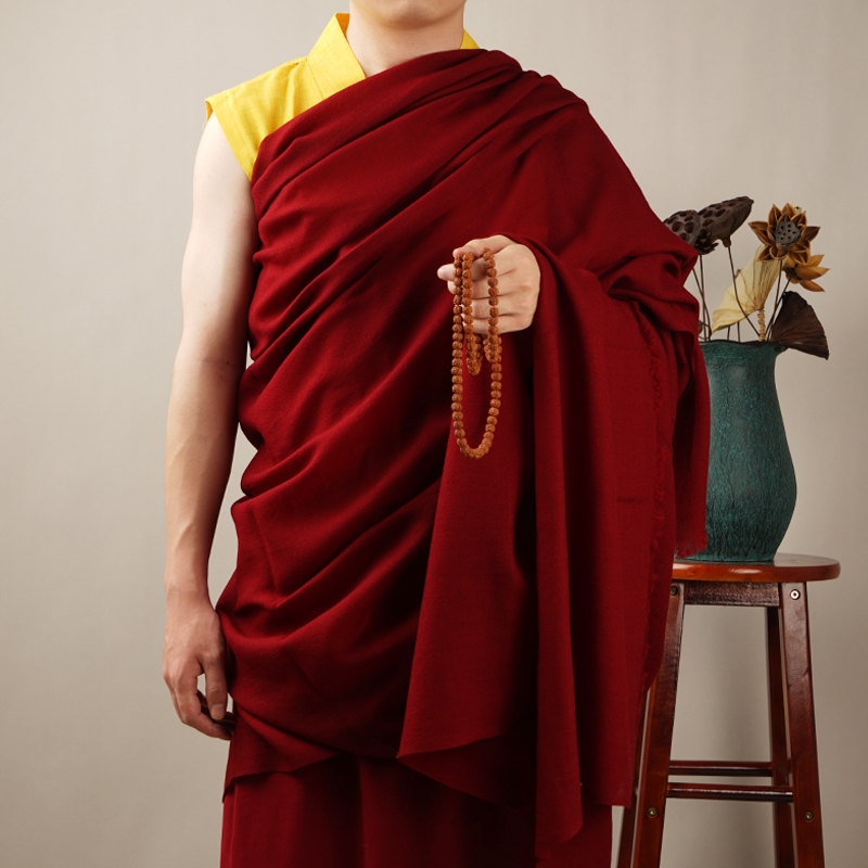喇嘛僧服进口铁麻羊绒披单藏传佛教春夏秋冬西藏保暖披肩和尚僧衣 臧