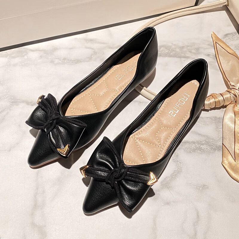 范华洛尖头单鞋女春季2024年平底蝴蝶结四季软底瓢鞋大码41一43船鞋