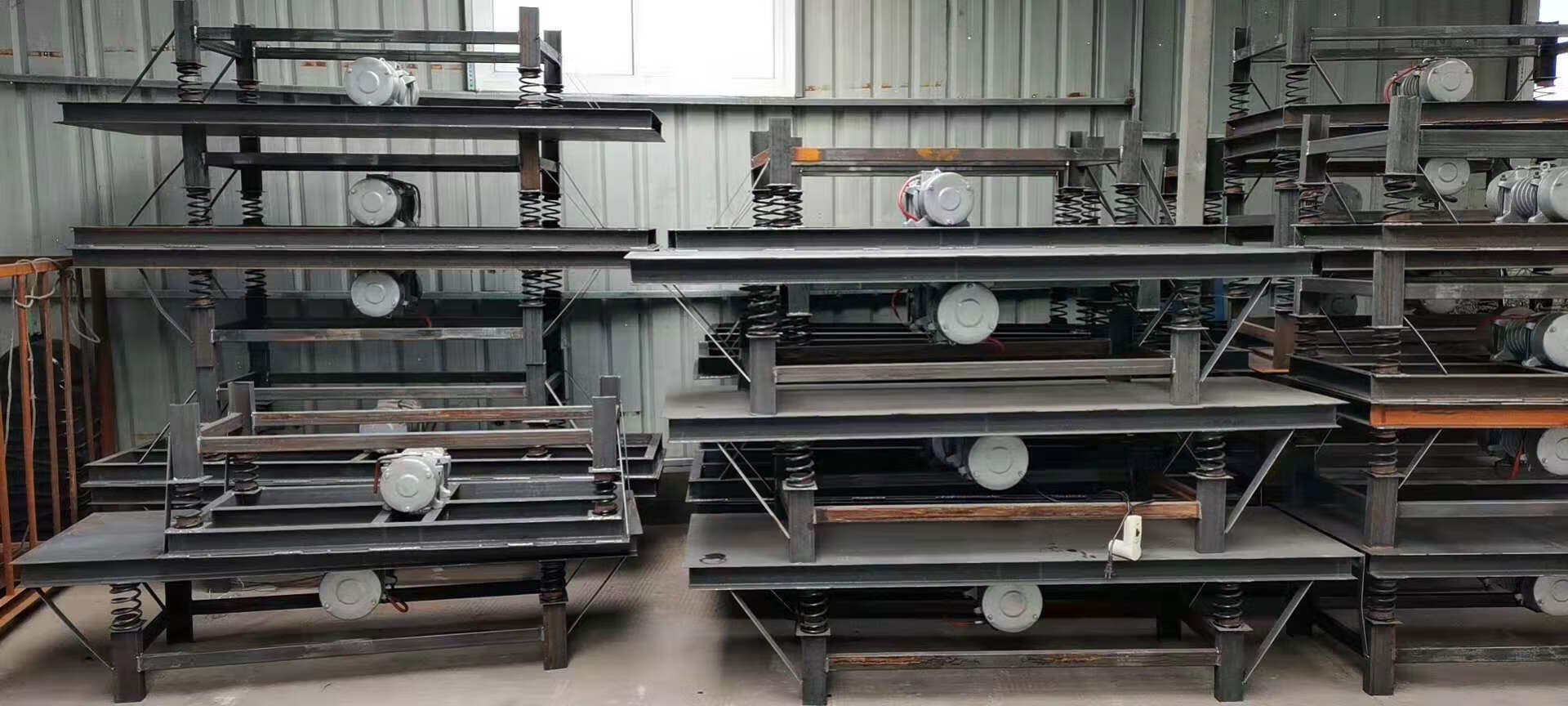 惠利得模具用水泥漏粪板塑料模具漏粪板养猪猪舍水泥板塑料漏粪振动台
