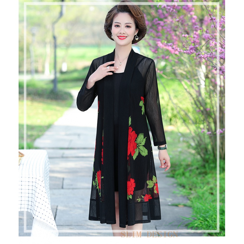 中老年女士中款防嗮晒衣夏季新款外搭中年女装妈妈印花中长款披风外套