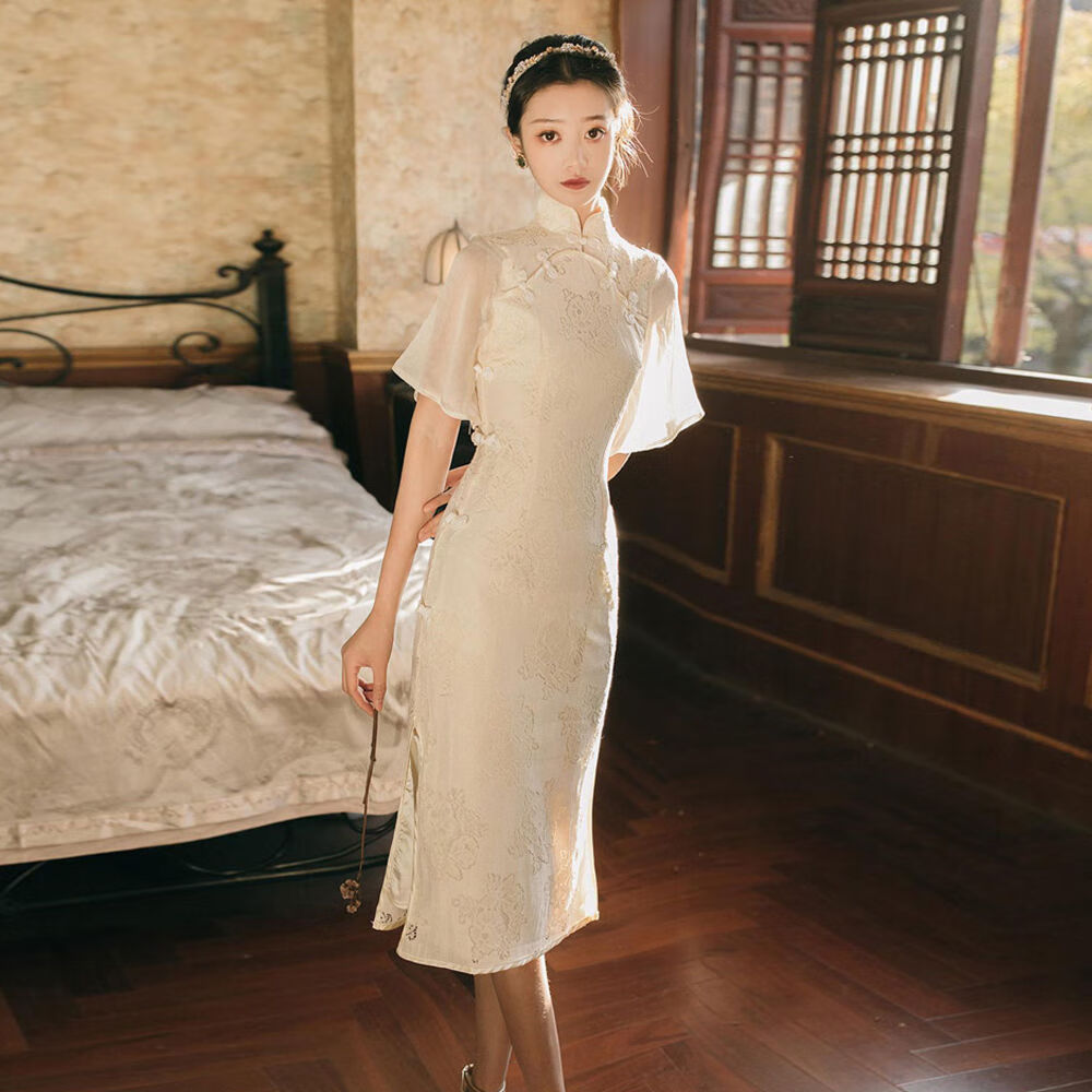 moring bull中年入秋穿的气质显瘦旗袍司藤复古修身国风年轻款少女