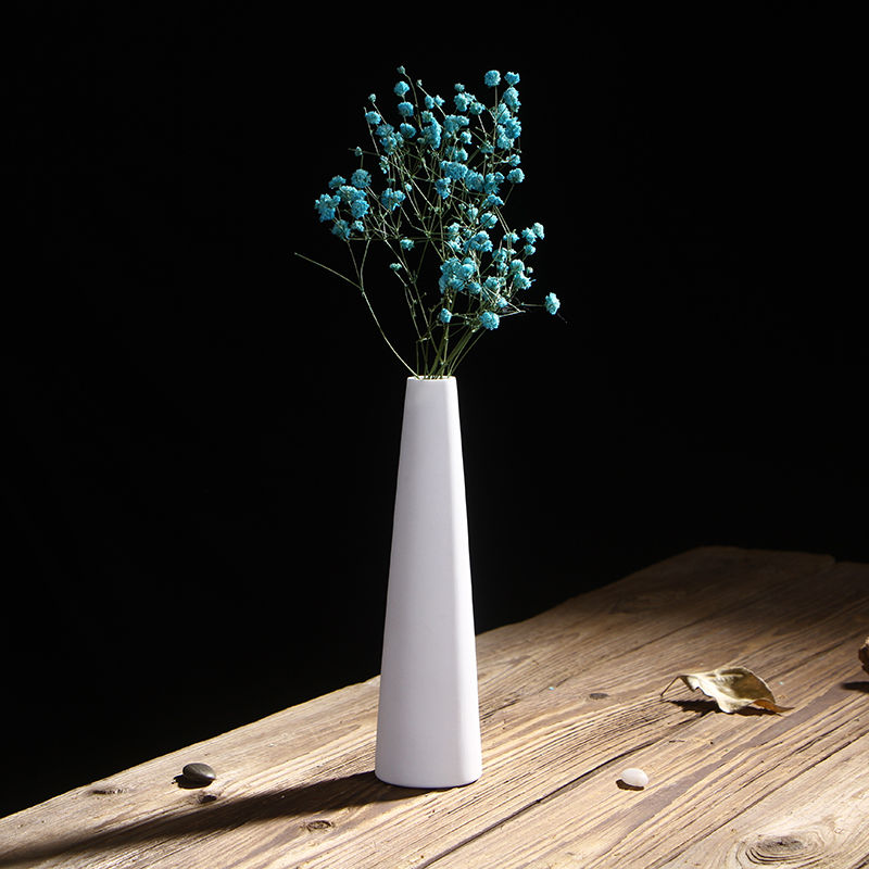 精选直发 简约西餐厅陶瓷花瓶摆件日式小清新办公室桌面单枝玫瑰艺术插花瓶北极象书兰 1枝红色保湿玫瑰绢花 套装 虎窝购 精选直发 简约西餐厅陶瓷花瓶摆件日式小清新办公室桌面单枝玫瑰艺术插花瓶北极象书兰 1枝红色保湿玫瑰绢花 套装 虎窝购