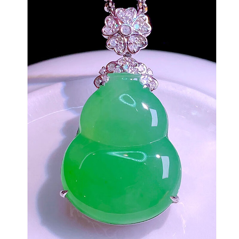 玉佳佳  翡翠冰种正阳绿葫芦吊坠 18k镶嵌缅甸a货翡翠女款珠宝项链