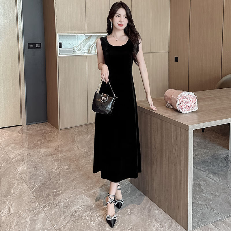 敬麦小个子金丝绒连衣裙年轻款中长款2023新款金丝绒连衣裙女秋长裙背