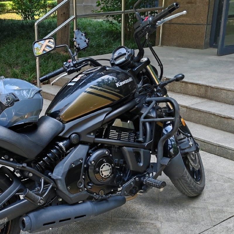 工马23年摩枭500边包川崎小火神650护杠防摔杠折叠靠背货架改装配件