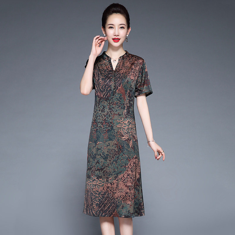 连衣裙女中年妈妈印花减龄长款过膝裙高端桑蚕丝裙子年轻款夏天品牌群
