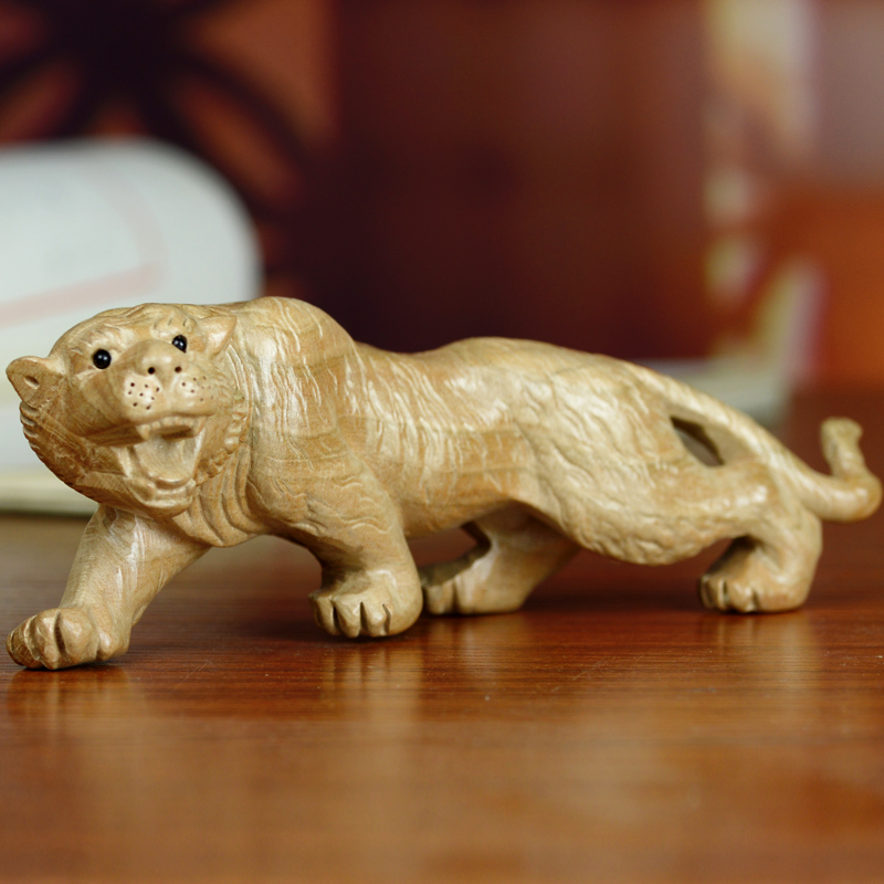 桃木虎摆件十二生肖老虎手把件汽车内饰摆设属虎实木雕刻虎上山虎