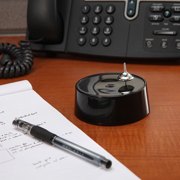 萌大人电动陀螺仪自动旋转磁力陀螺盗梦空间指尖陀螺桌面黑科技玩具