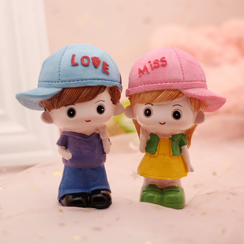 情侣娃娃摆件创意爱情一对可爱卡通公仔学生书桌面家居装饰品摆设北极