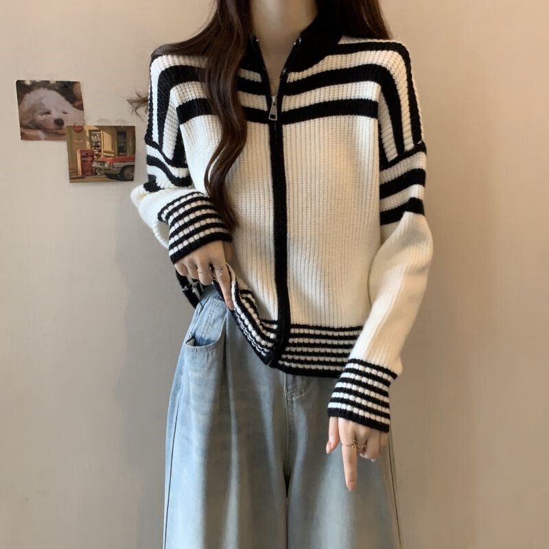 毛衣外套女秋季大码胖mm显瘦半高领条纹针织 白色【今年流行/洋气漂亮