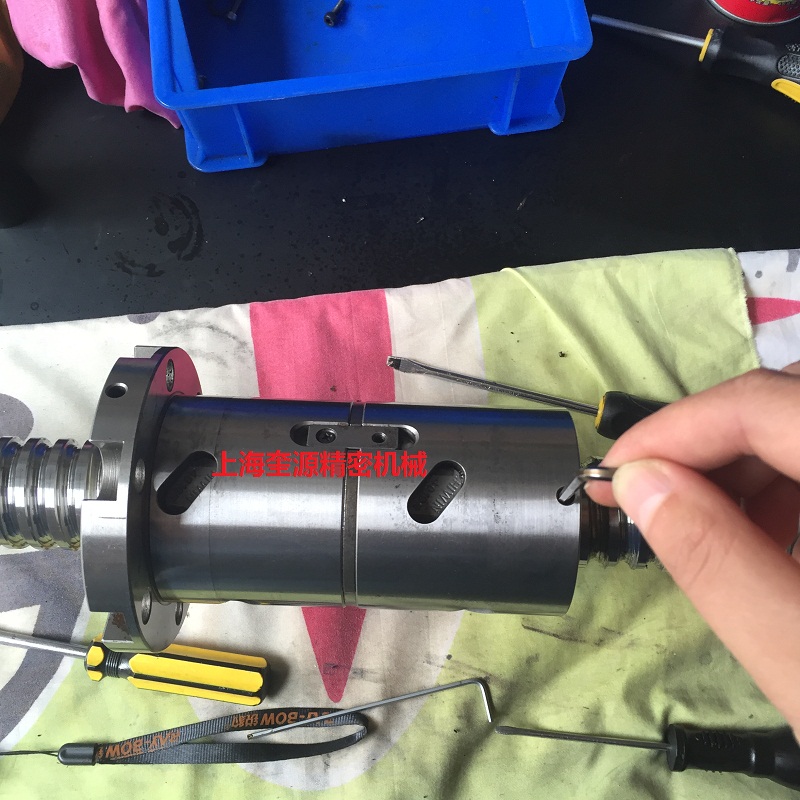 滚珠丝杆维修调间隙换钢珠返向器配件车牙磨轴承位改轴端精度恢复