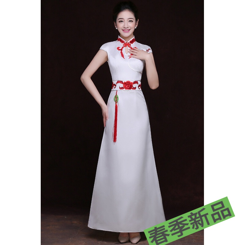 迎宾旗袍礼仪小姐长款改良新款绣花颁奖礼服合唱演出服走秀服装 白色