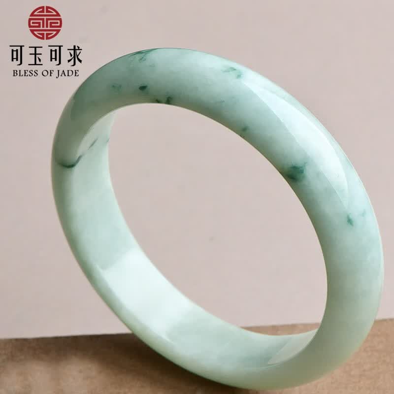 可玉可求 翡翠手镯 女款淡绿飘花玉石手镯玉镯子 约58-59毫米属于什么档次？