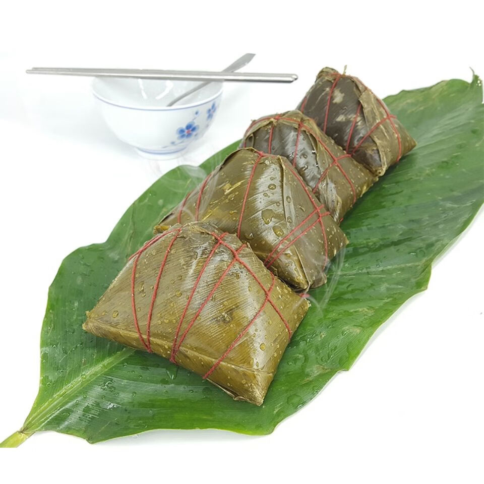 老汉广西灵山大粽特产小吃板栗鲜肉粽横县南宁宜州农家肥咸肉咸味粽子