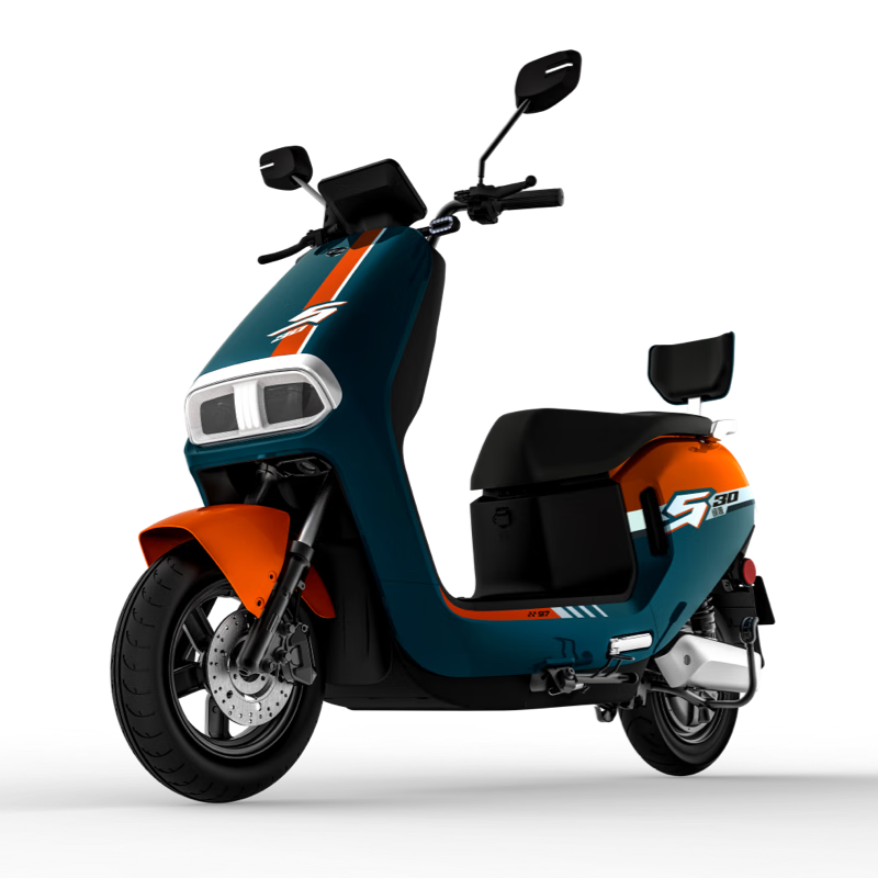 绿源绿源电动车超长续航电动摩托车液冷动力 72v23a石墨烯 s30天际灰