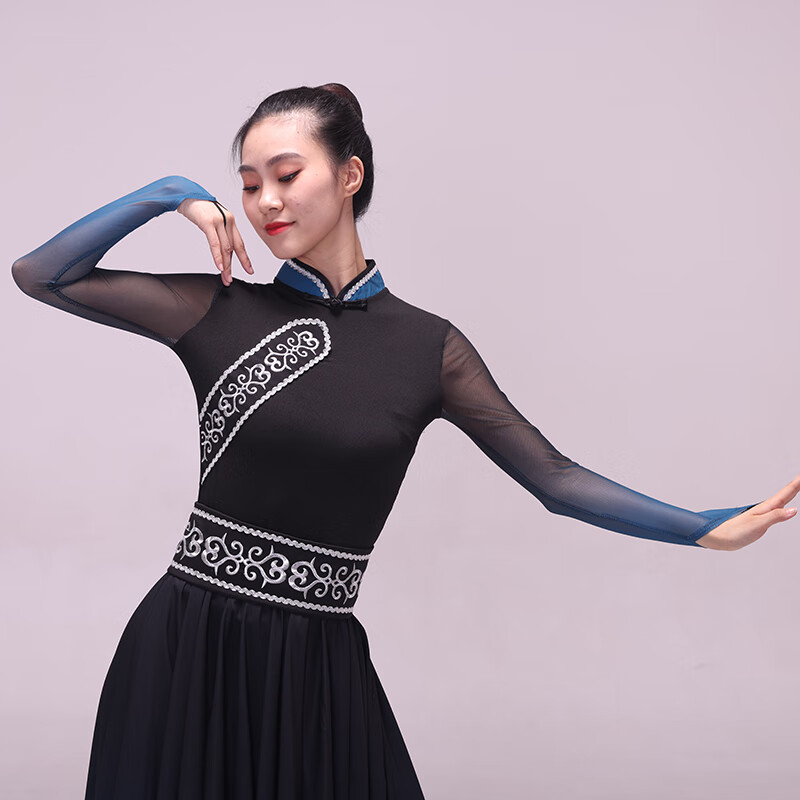 北杳蒙古族服装女装演出服蒙古族舞蹈服表演艺考练功大摆针织半身针织