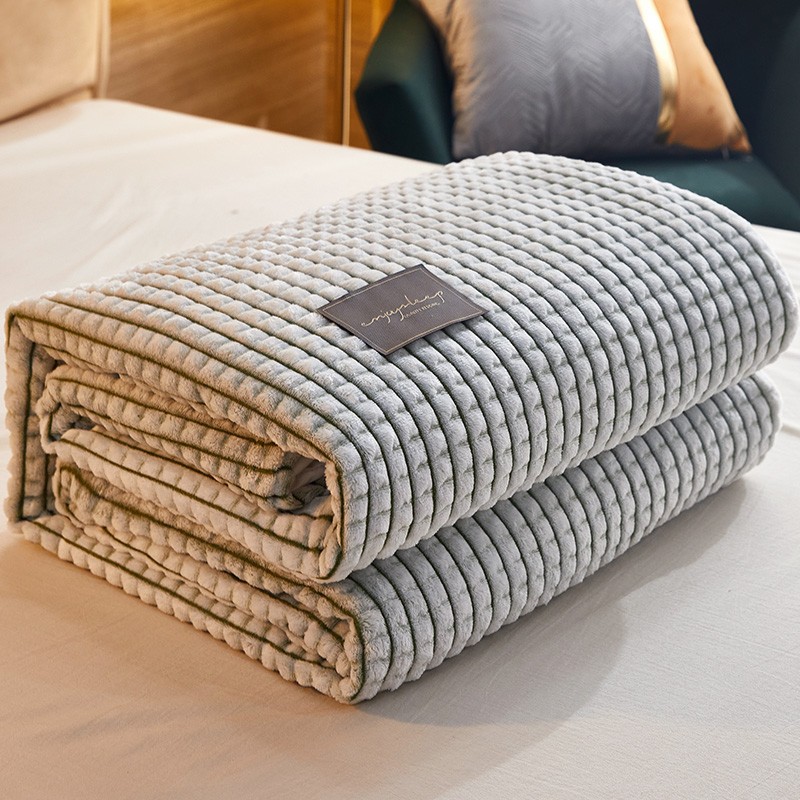 无印良品 简约加厚珊瑚毯子牛奶绒毛毯 毛巾被子空调薄款家用沙发毯ZZ 牛油果绿 70*100cm