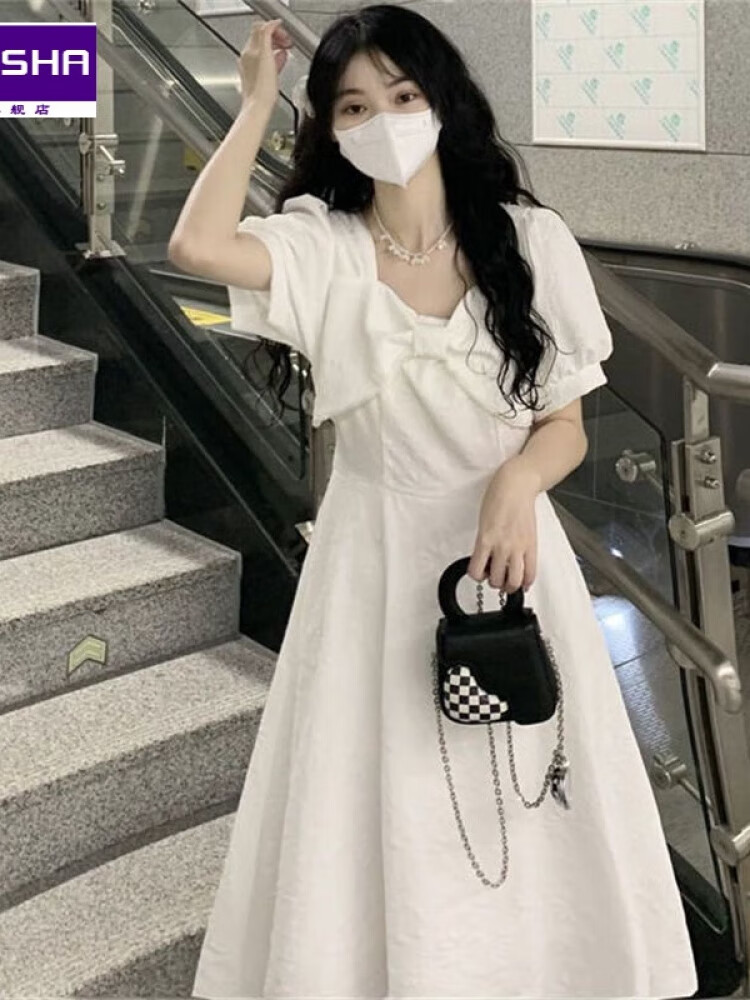 云翔四海2023学生连衣裙子夏天白色蝴蝶结方领绑带收腰显瘦夏季中长裙