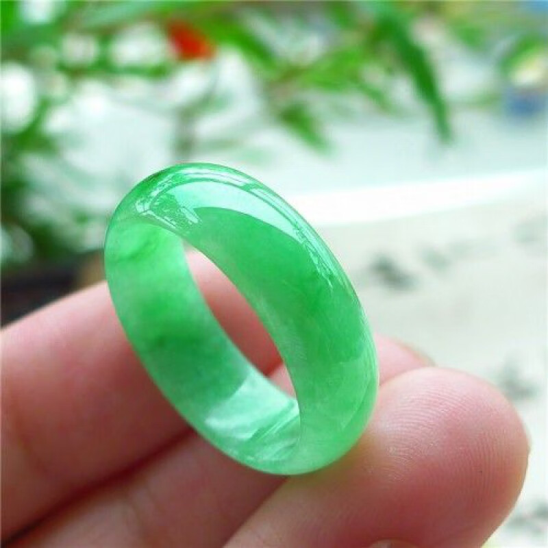 卡古兰 果绿翡翠戒指满色阳绿飘花细条冰种指环扳指男女款戒指 小号