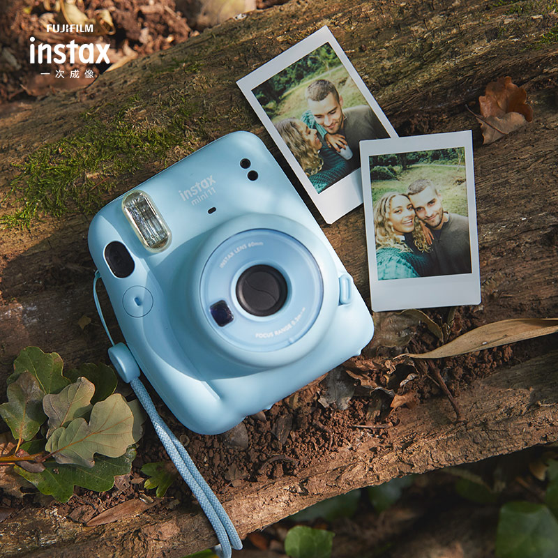 富士instax立拍立得 一次成像相机 mini11 晴空蓝 含mini11专属配件盒 相纸套装使用感如何?