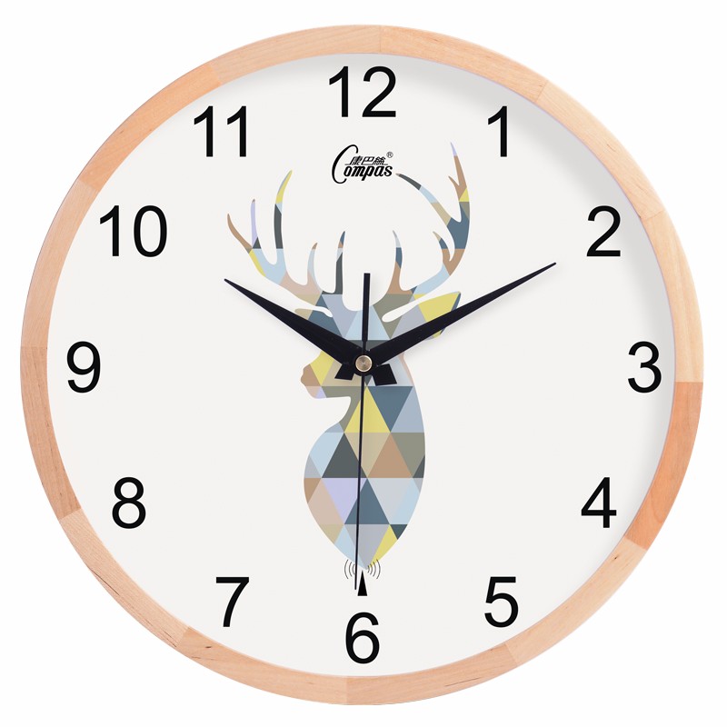 康巴丝(compas) 北欧系木壳电波钟三代智能电波钟挂钟客厅卧室圆形