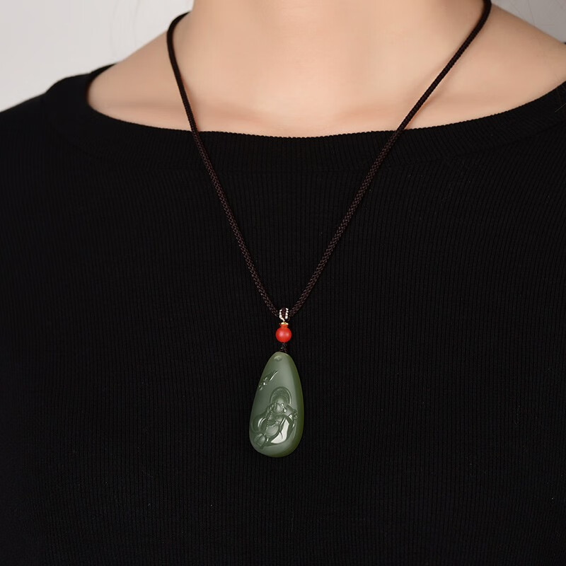 2025年玉器市场哪些值得入手？这9款品质优良，收藏价值高，避免踩雷的必选之品