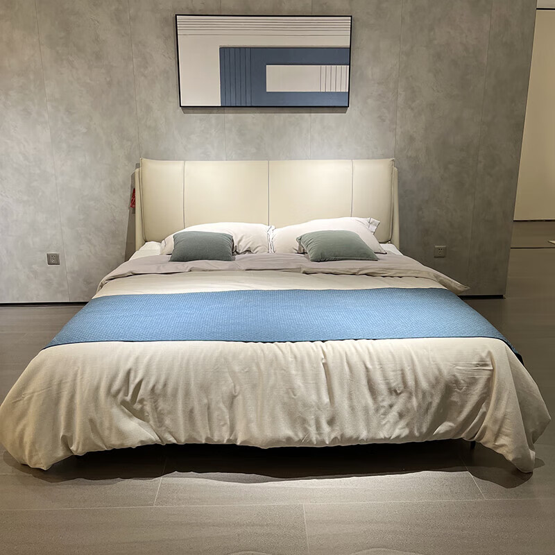 a家家居真皮轻奢现代主卧室高端大气豪华双人大床实木软包婚床法式