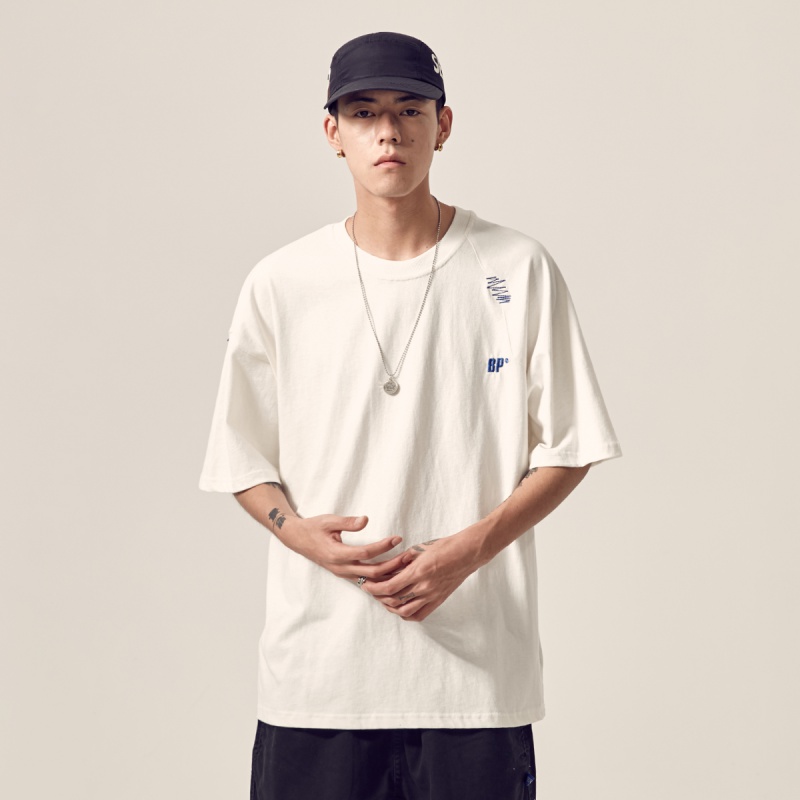 型曼 夏季字母刺绣短袖t恤青年男生ins潮牌简约宽松半袖男青年学生