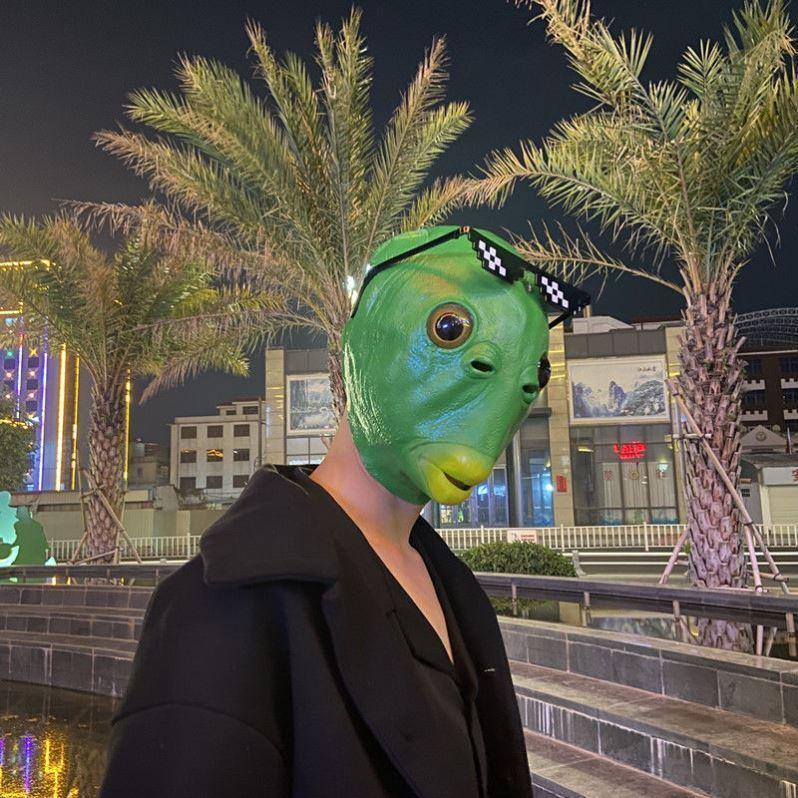 绿鱼人头套 (头套 墨镜 雪茄 项链)