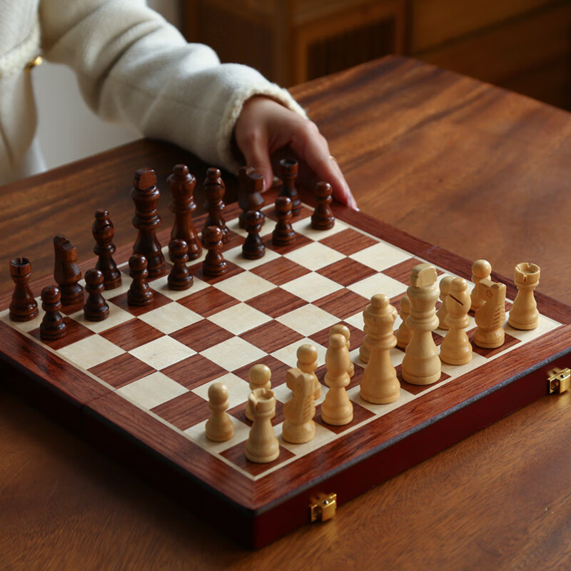 卡布国际象棋实木益智娱乐手工高档折叠木质棋盘儿童学生黑白棋子ches