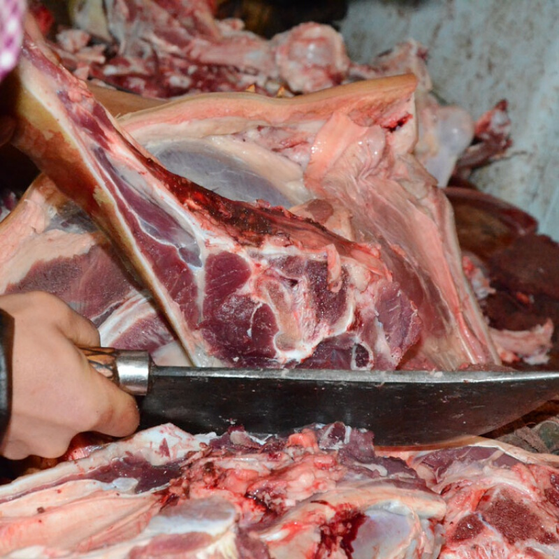 伯贤 贵州新鲜带皮小牛生尾巴农家土黄牛尾小段牛尾骨汤4斤装