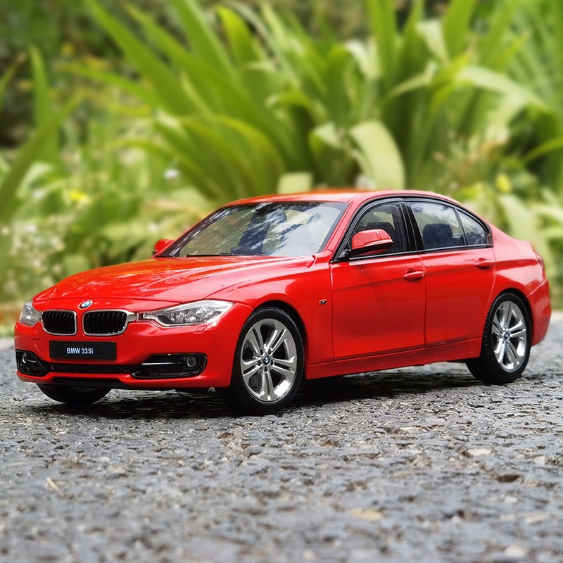 18 宝马3系335i bmw轿车合金汽车模型车模 白宝马收藏礼物 摆放 红色