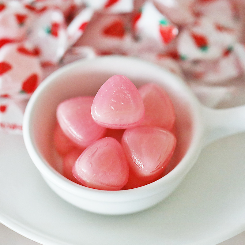 日本零食sakuma佐久间草莓味牛奶夹心糖果少女心硬糖袋装婚礼喜糖