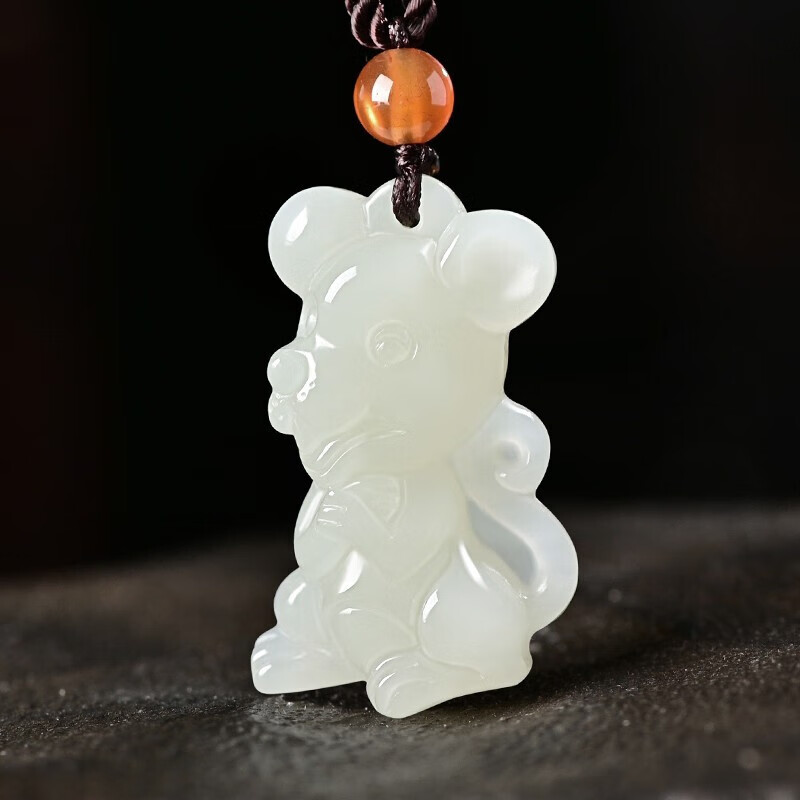石宫匠十二生肖吊坠男女玉鼠牛兔龙狗鸡和田儿童玉坠和田挂件玉项链