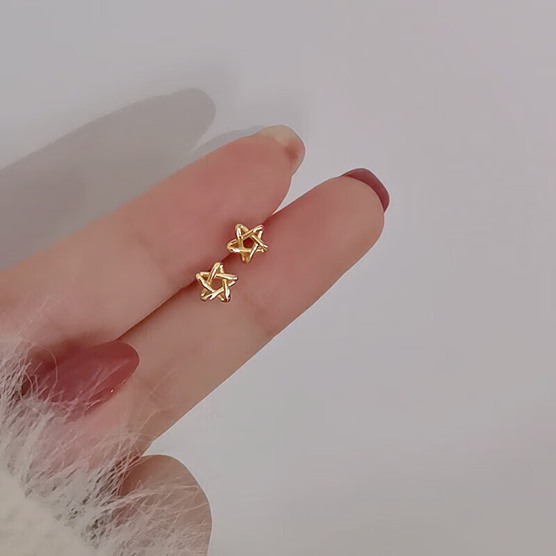蒂宝莱(dibaolai)星星耳钉银女养耳洞小众设计耳环新款2023感耳骨钉