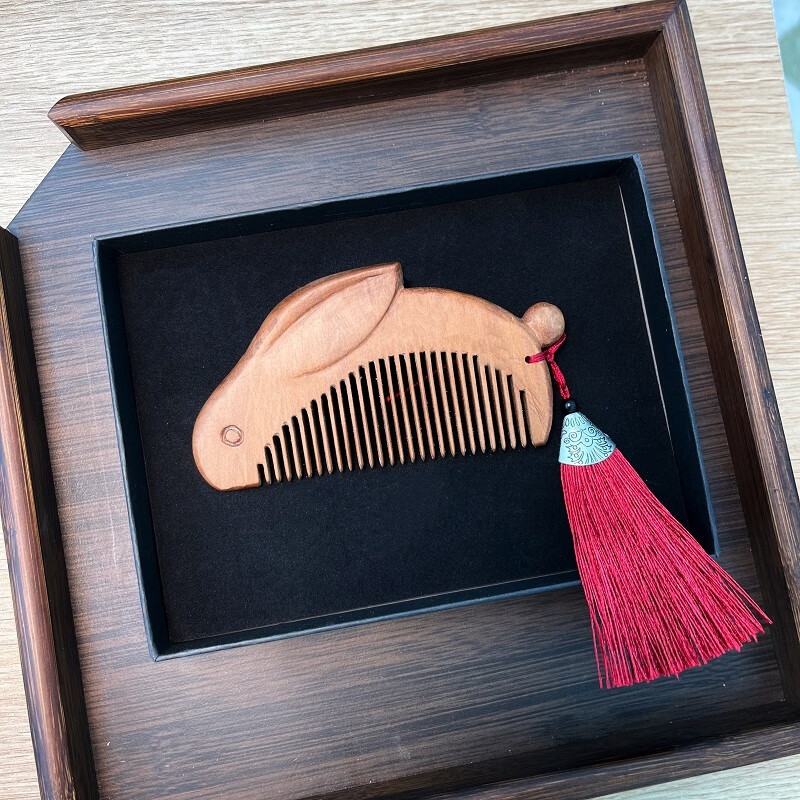 雅空手工diy自制兔兔木梳子桃木材料包兔新年礼物送女友 diy兔兔梳