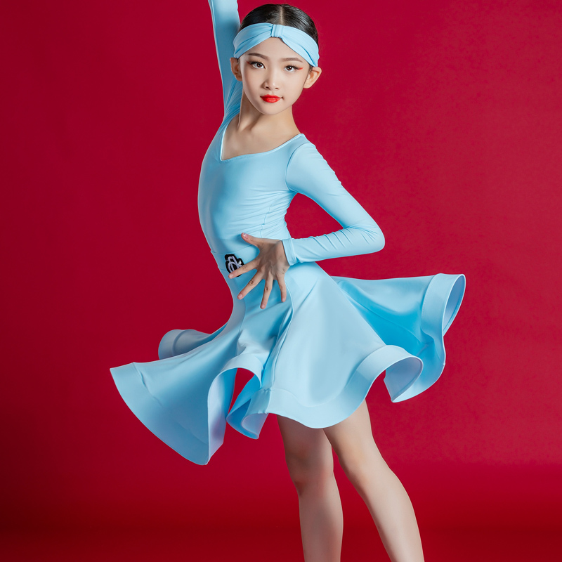 鹿凌青拉丁舞服装女童儿童拉丁舞服女童新款少儿规定比赛服大童大摆裙演 天蓝色 长袖 XS怎么看?