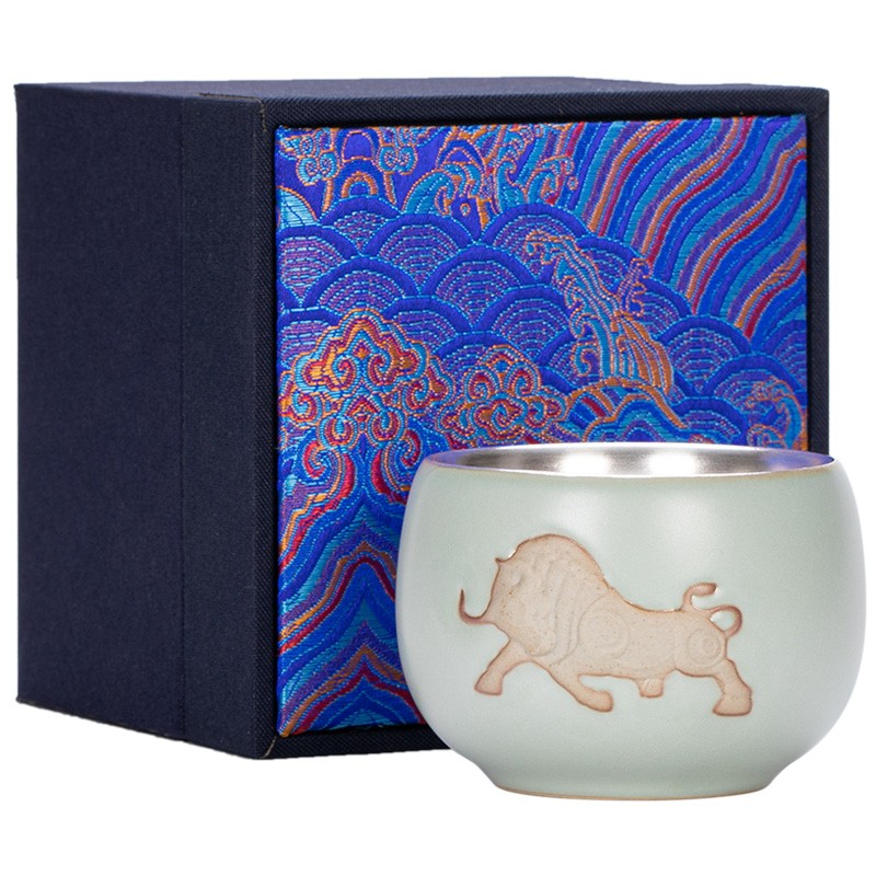 汝道 汝窑茶杯大号主人杯冰裂陶瓷功夫茶具单杯鎏银牛肖杯可养开片汝瓷品茗杯创艺复古牛杯子礼盒装 汝窑【牛转乾坤】单杯190ml