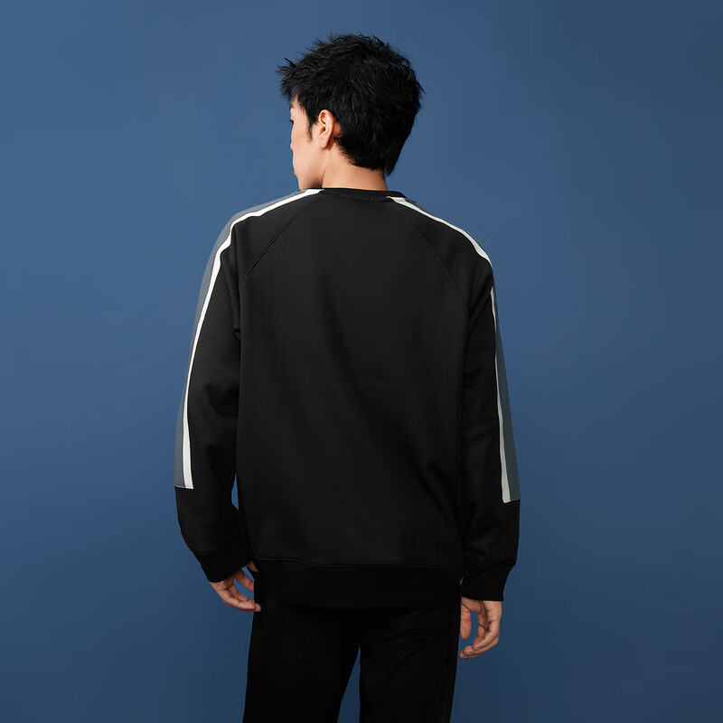 HLA海澜之家旗下黑鲸撞色镶拼圆领卫衣男冬加绒套头上衣保暖加厚