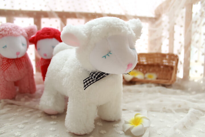 绿野客小绵羊婴儿安抚玩具宝宝睡眠羊羊毛绒玩偶小羊公仔陪睡觉娃娃