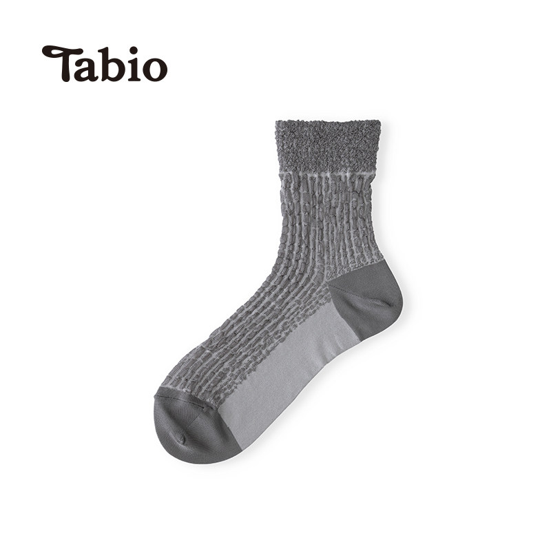 光泽柔软ins潮鳄鱼纹理时尚前卫新款春夏薄款女士短筒袜子 银灰色 22