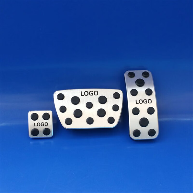 韩莺适用于凯美瑞 锐志 皇冠 汉兰达 奕泽 chr刹车油门脚踏板改装金属